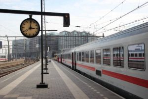 Van Boxtel: beginnen met één snelle trein naar Berlijn