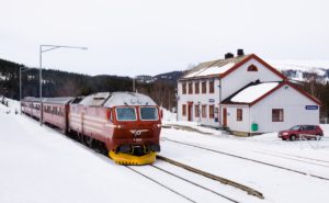 Fotoverslag treinen door de sneeuw in Noorwegen