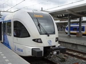 Arriva rijdt extra treinen in het oosten rond Koningsdag