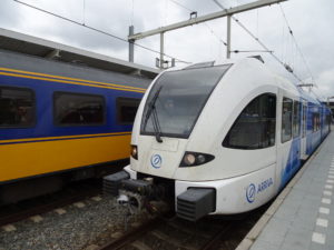 Limburg wil ongebruikte Maaslijn-treinen van Arriva in noorden laten rijden