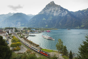 Gotthard Panorama Express: per trein en boot van Luzern naar Lugano