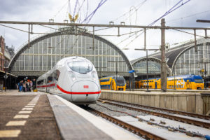 Trein voor gezinnen stuk goedkoper dan vliegtuig voor Europese zomerreis
