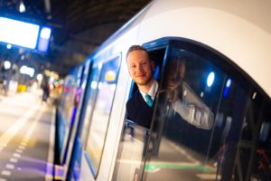 Nachttrein Zwolle – Schiphol maakt eerste rit