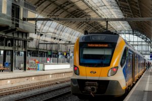 Auto én trein combineren? Zo pak je dat slim aan!