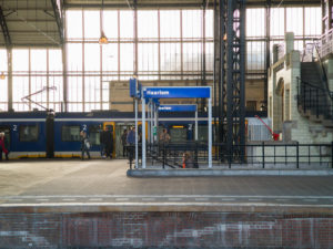 Een twijfelachtige primeur voor Haarlem, de stad waar de spoorvernieuwing nu vastloopt