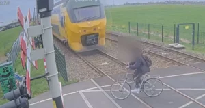 Steeds meer jongeren betrokken bij ongevallen op overwegen – ProRail start nieuwe campagne